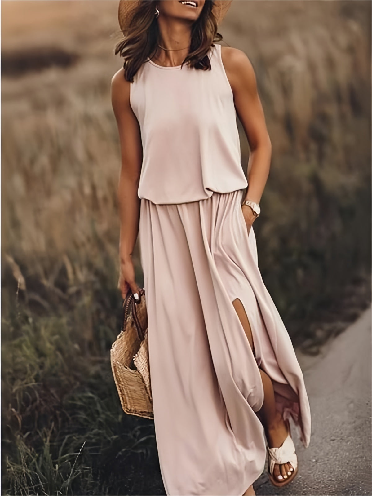 Céline | Robe Longue Sans Manches avec Fente Latérale