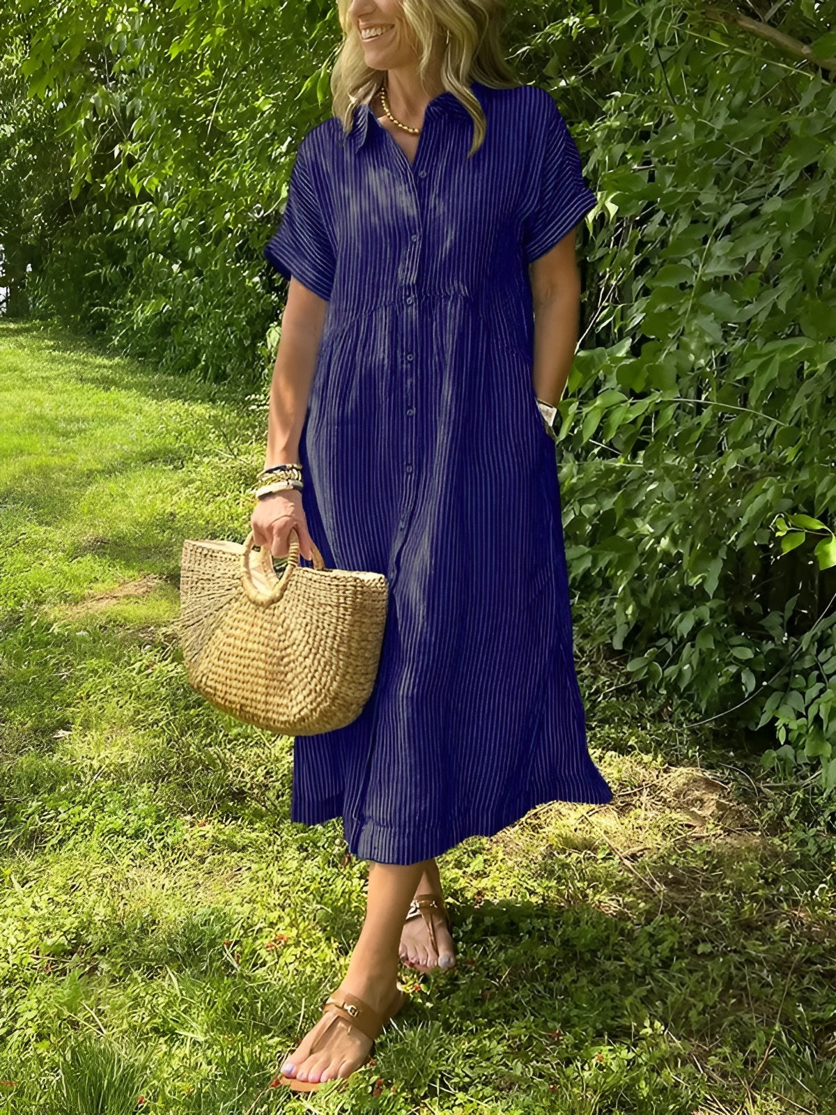 Clémence | Robe chemise fluide à rayures et poches