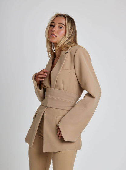 Amélie | Blazer Élégant avec Ceinture