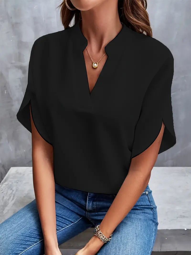 Nelly | Blouse légère et élégante à col en V